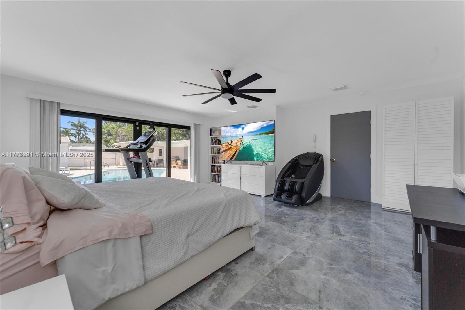 SUNSET TRAILS NO 4 - Residential