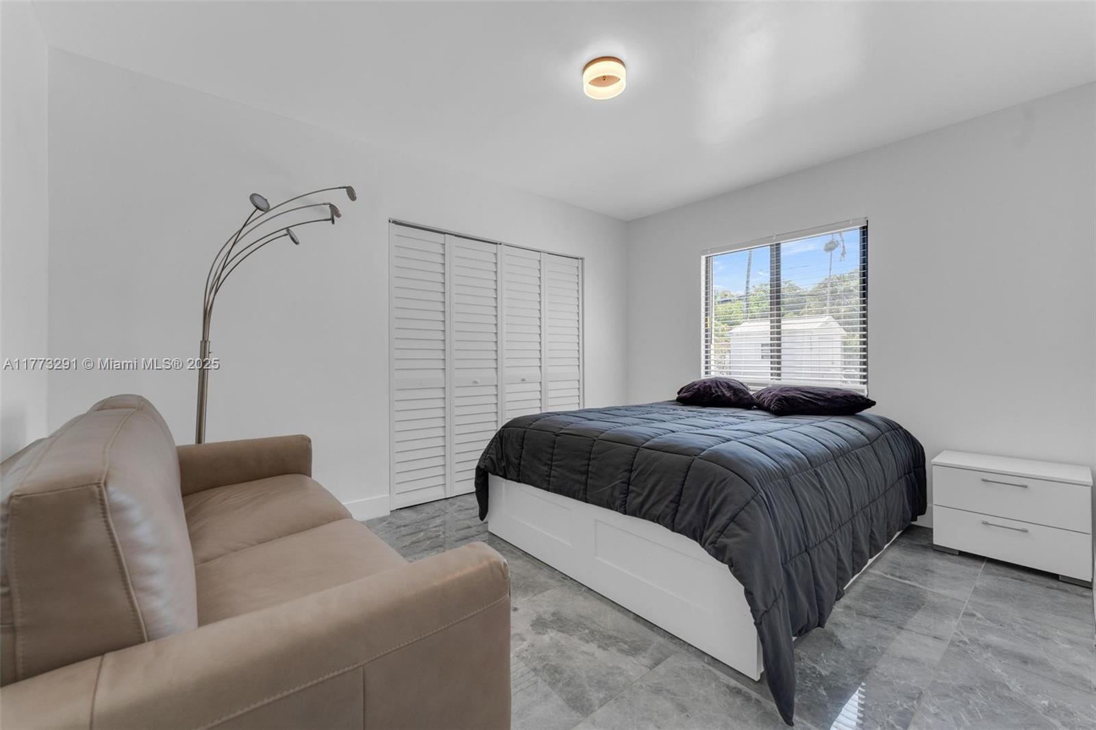 SUNSET TRAILS NO 4 - Residential