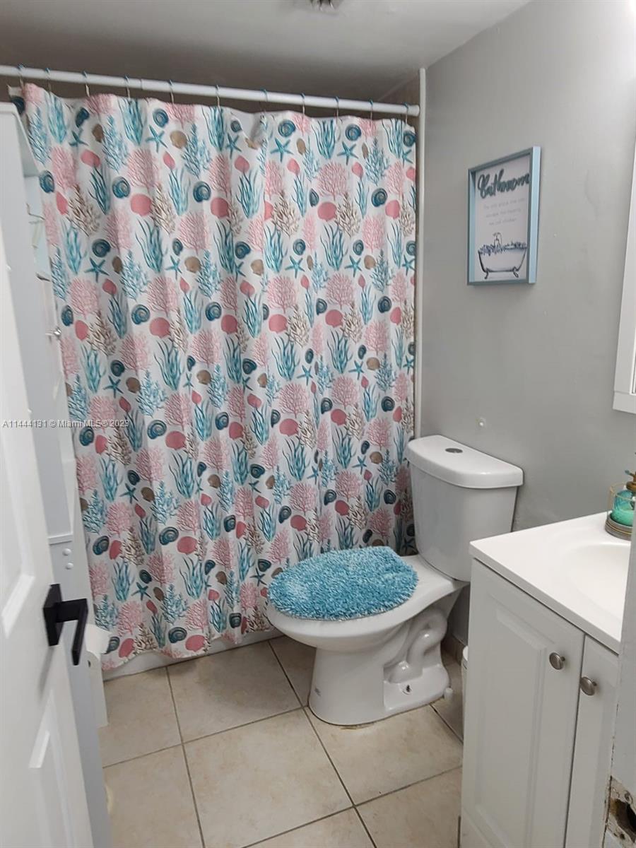 MONTECARLO CONDO - Residential