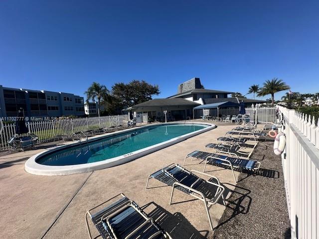 SHERIDAN LAKES CONDO APTS - Residential