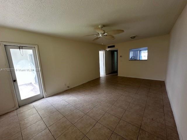 SHERIDAN LAKES CONDO APTS - Residential