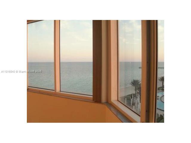FLORIDA OCEAN CLUB CONDO - Residential Lease