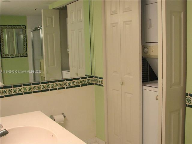 FLORIDA OCEAN CLUB CONDO - Residential Lease