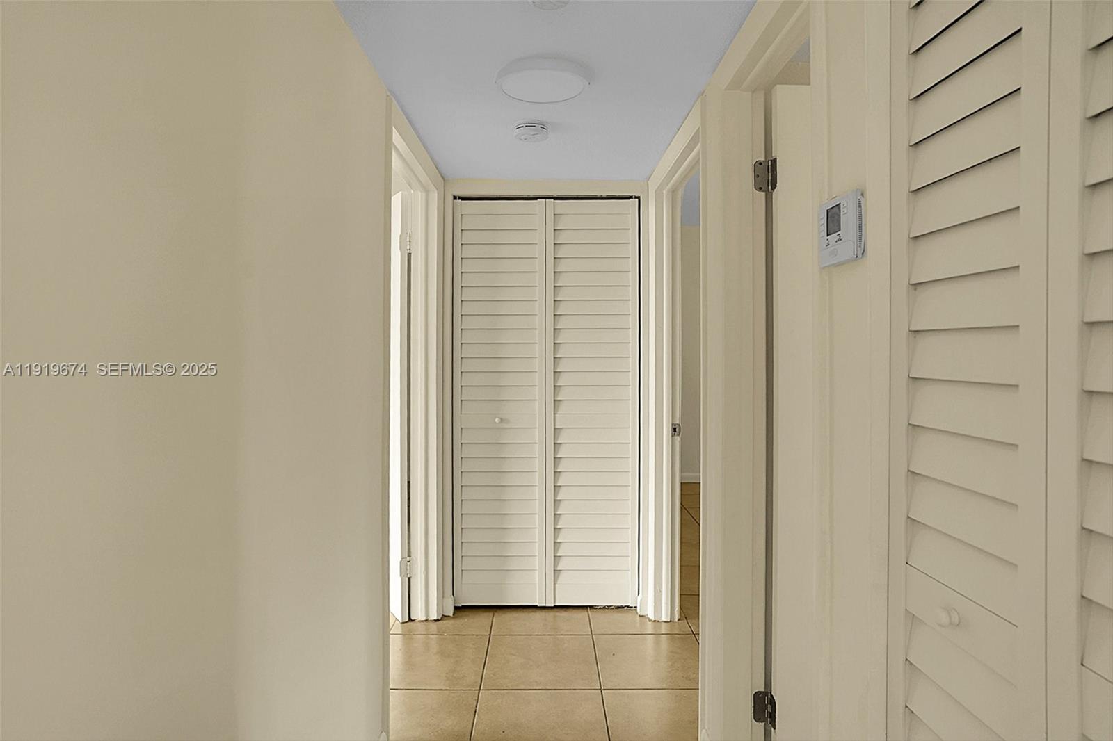 HORIZONS WEST CONDO #3 - Residential Lease