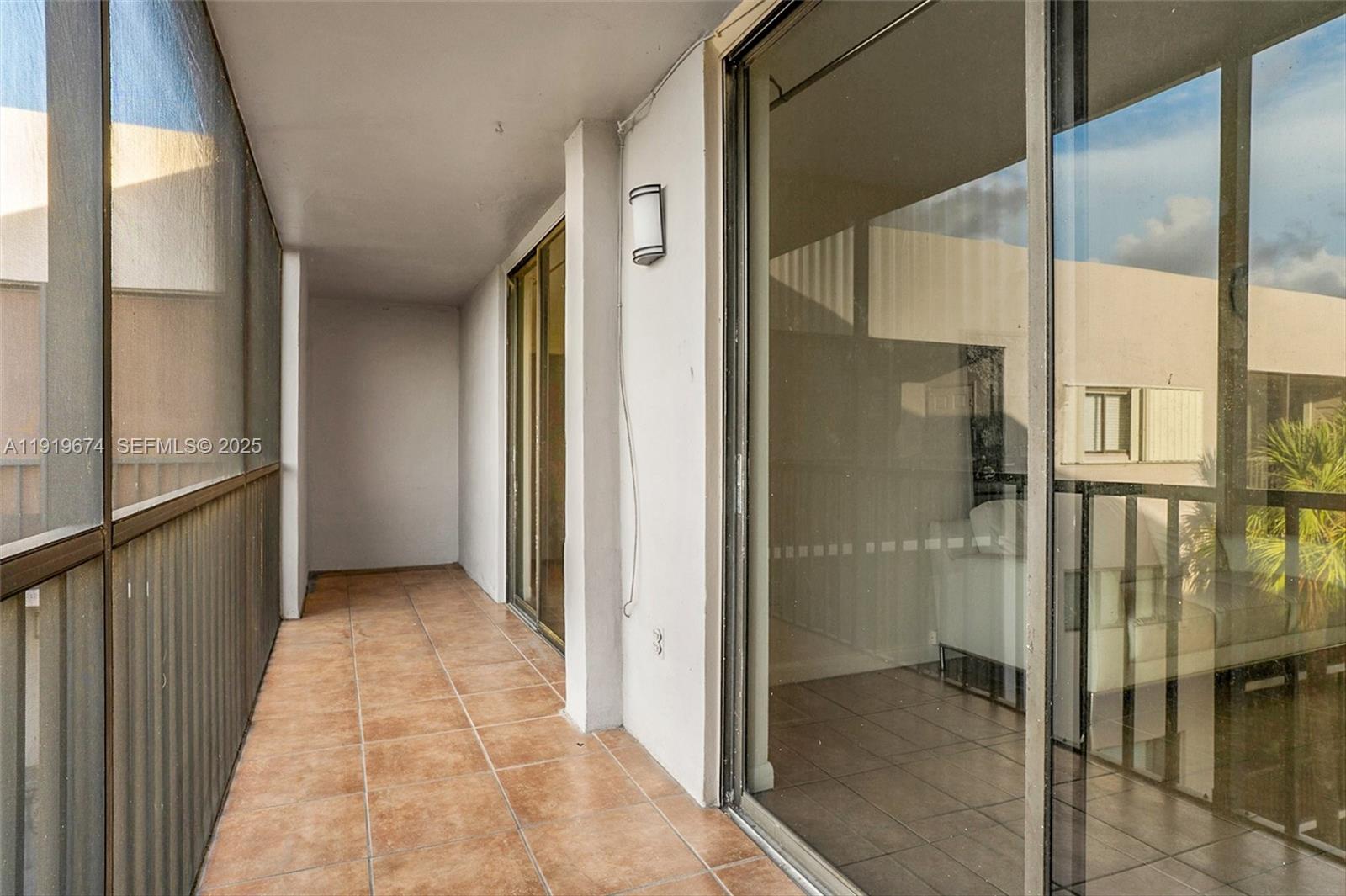 HORIZONS WEST CONDO #3 - Residential Lease