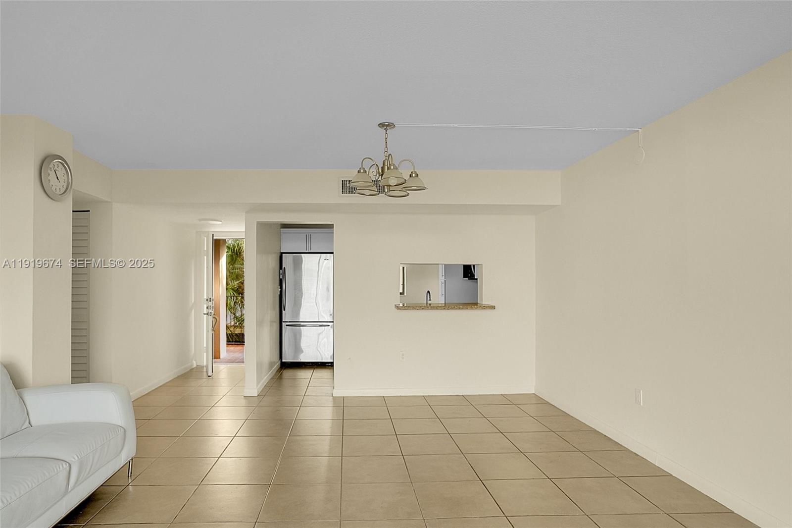 HORIZONS WEST CONDO #3 - Residential Lease