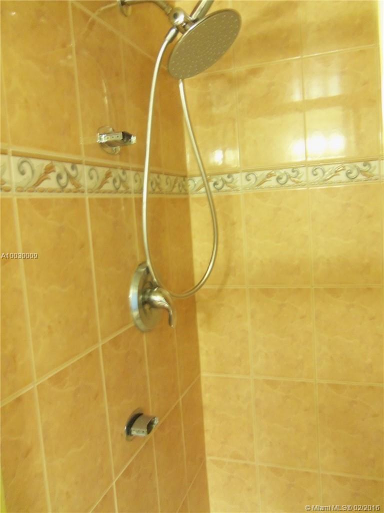 Evergreen 6 Of Pine Islan - Residential Lease