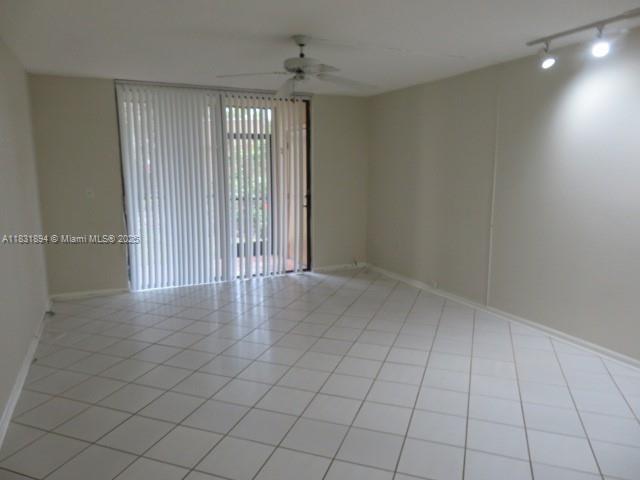 8005 SW 107th Ave 116