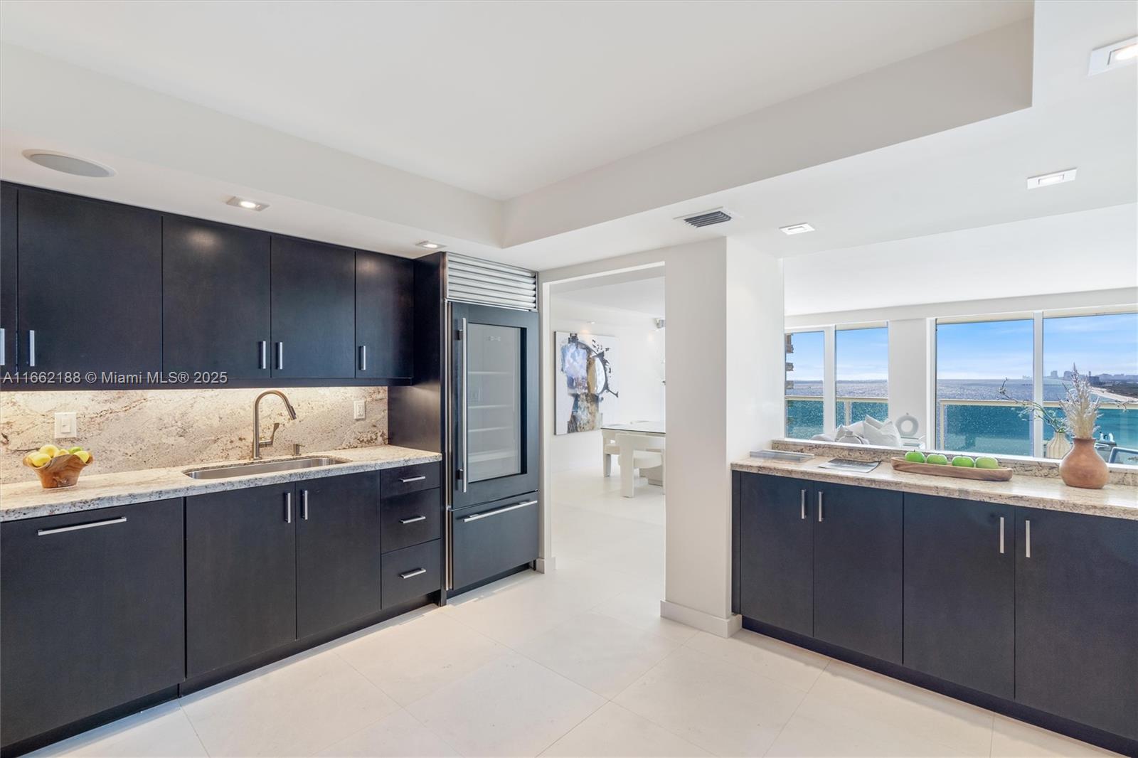 POINT OF AMERICAS - Residential