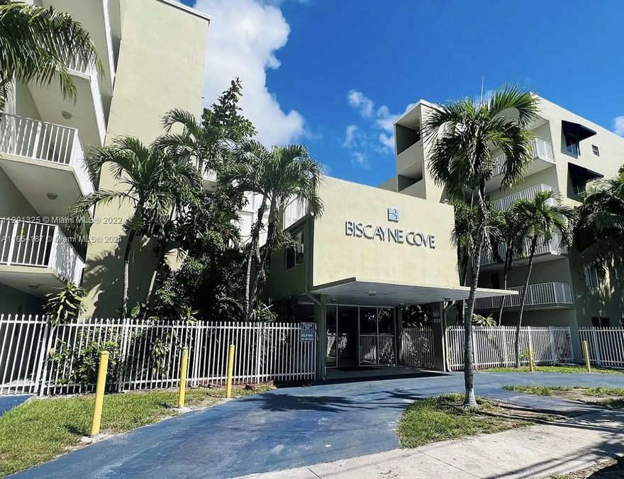 Exceptional investment opportunity for a 1-bedroom, 1-bathroom condo featuring assigned parking and an extremely low monthly maintenance fee. Conveniently located just off Biscayne Blvd and close to peaceful single-family neighborhoods such as Shorecrest, El Portal, and Miami Shores. The unit offers comfort with central AC, tile floors, a walk-in closet, and an all-in-one washer/dryer, in addition to access to a community laundry room. Leased until 03/15/2025 for $1750 monthly