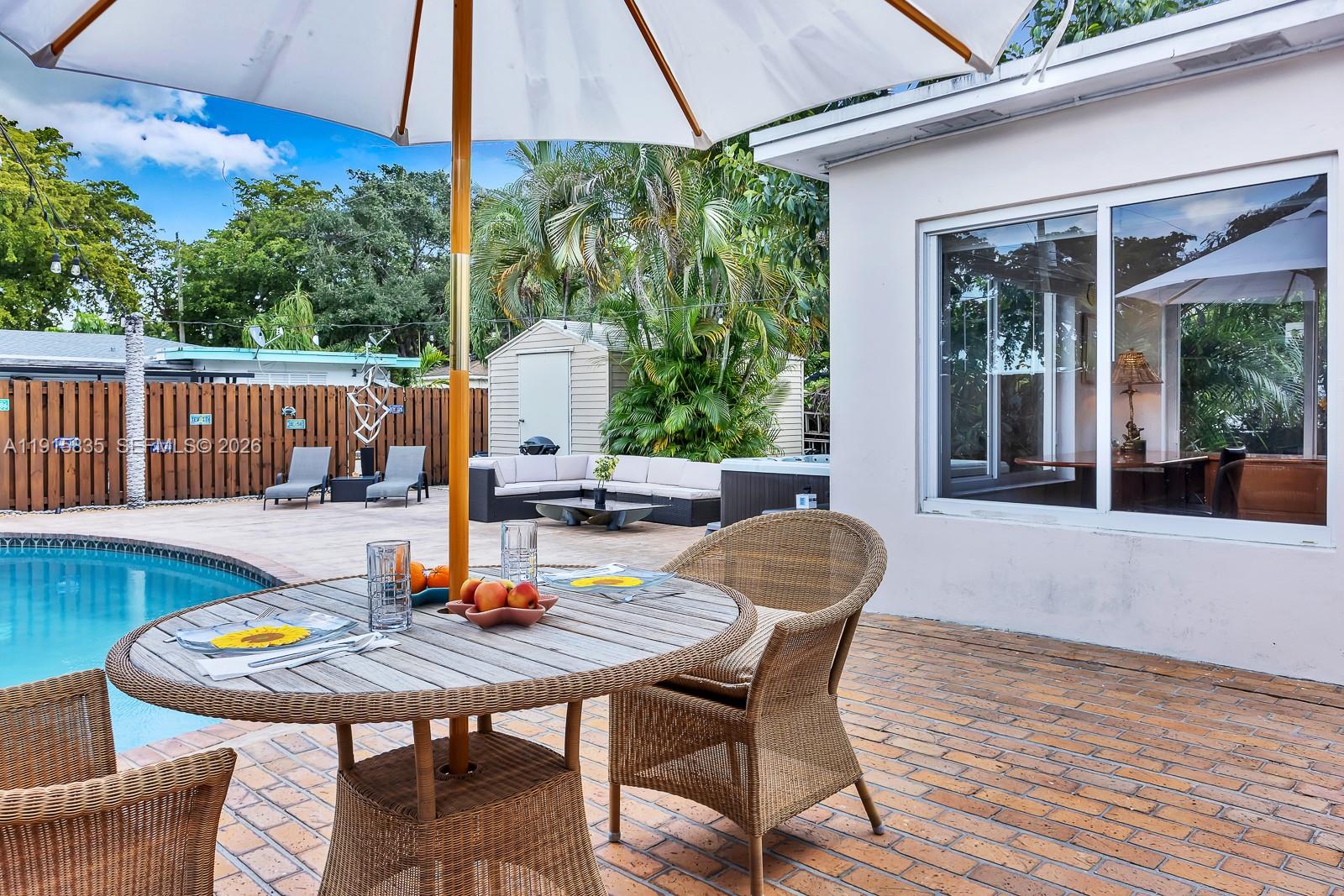 HILLSIDE PARK - Residential