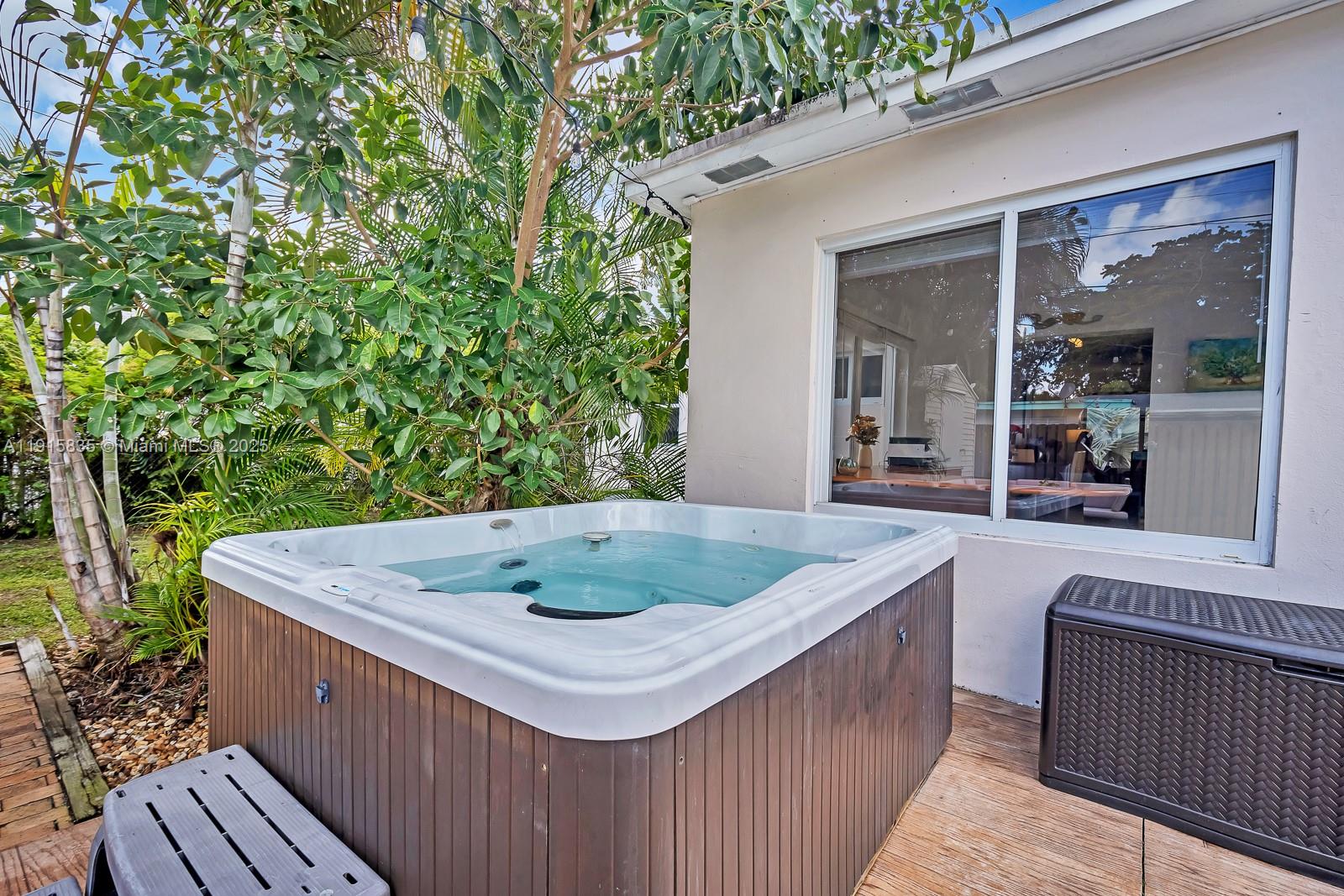 HILLSIDE PARK - Residential