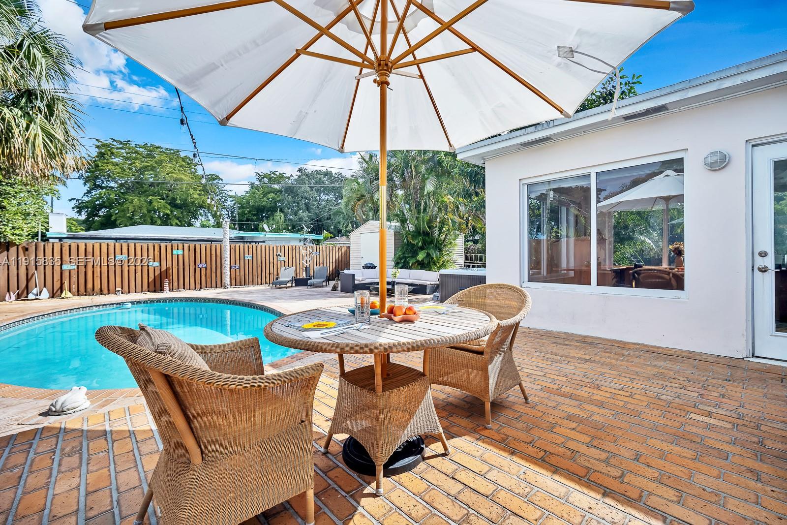 HILLSIDE PARK - Residential