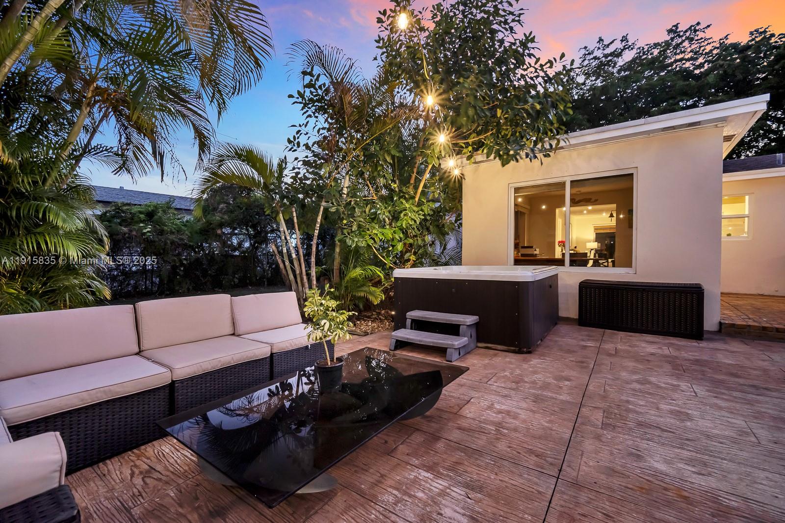 HILLSIDE PARK - Residential