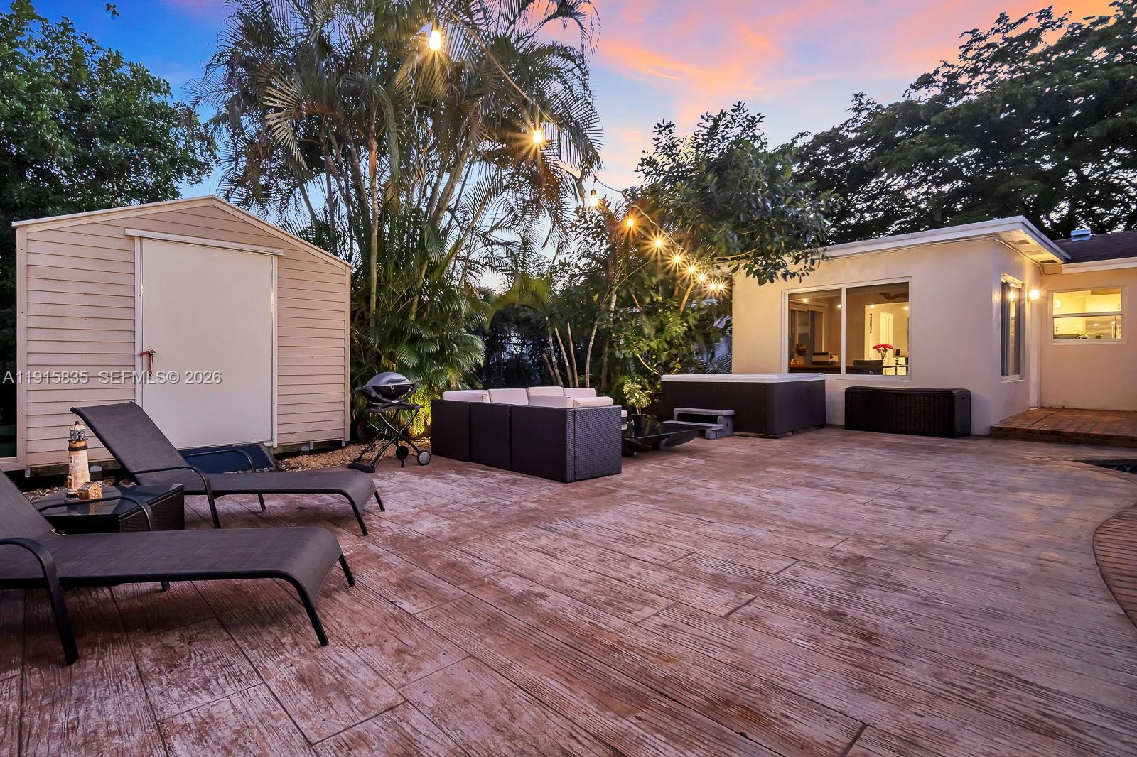 HILLSIDE PARK - Residential