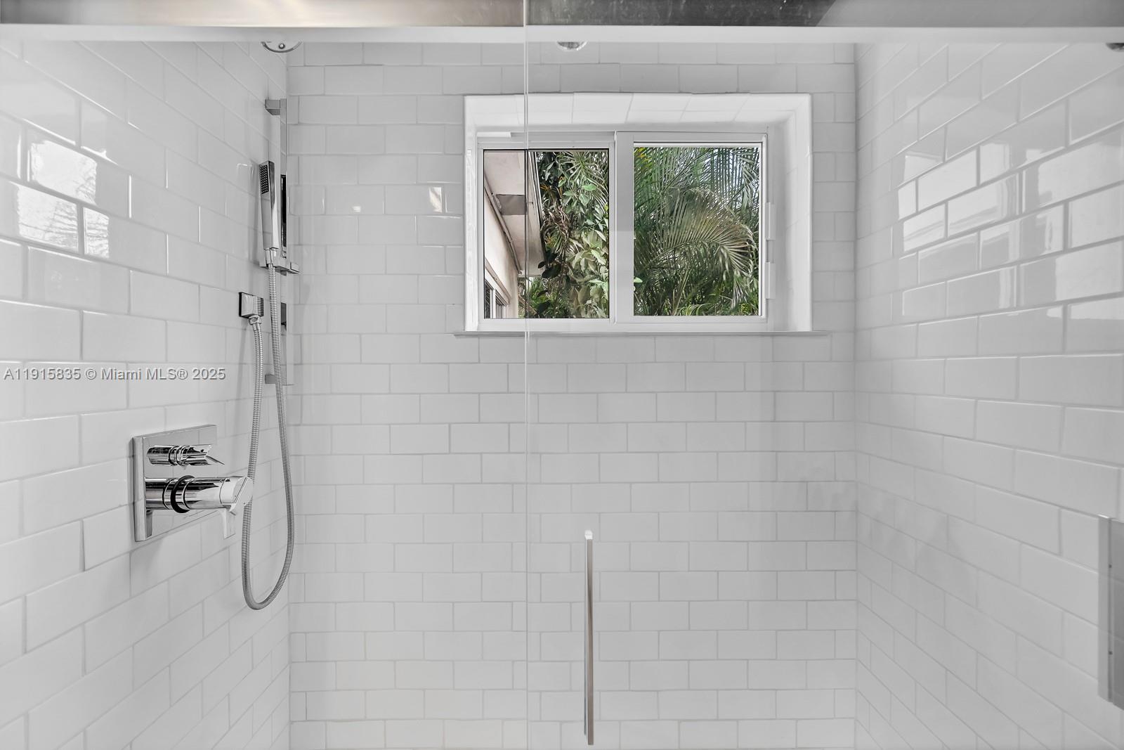 HILLSIDE PARK - Residential