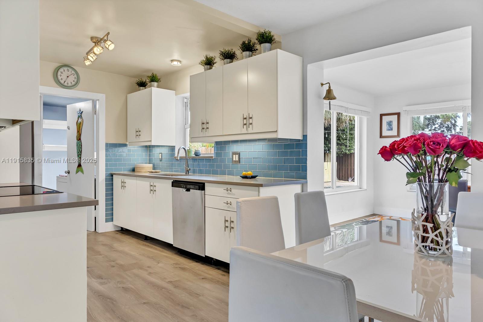 HILLSIDE PARK - Residential