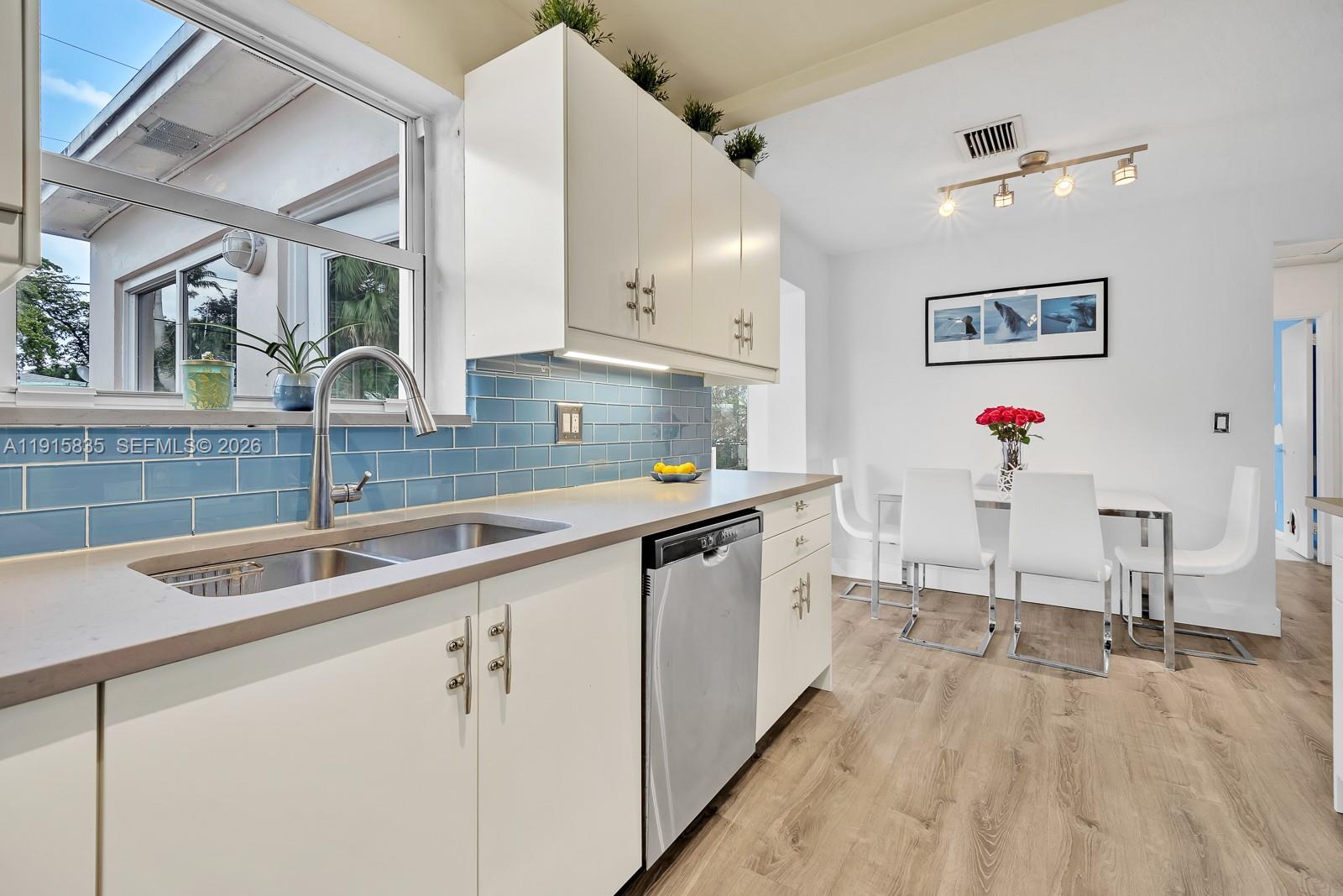 HILLSIDE PARK - Residential