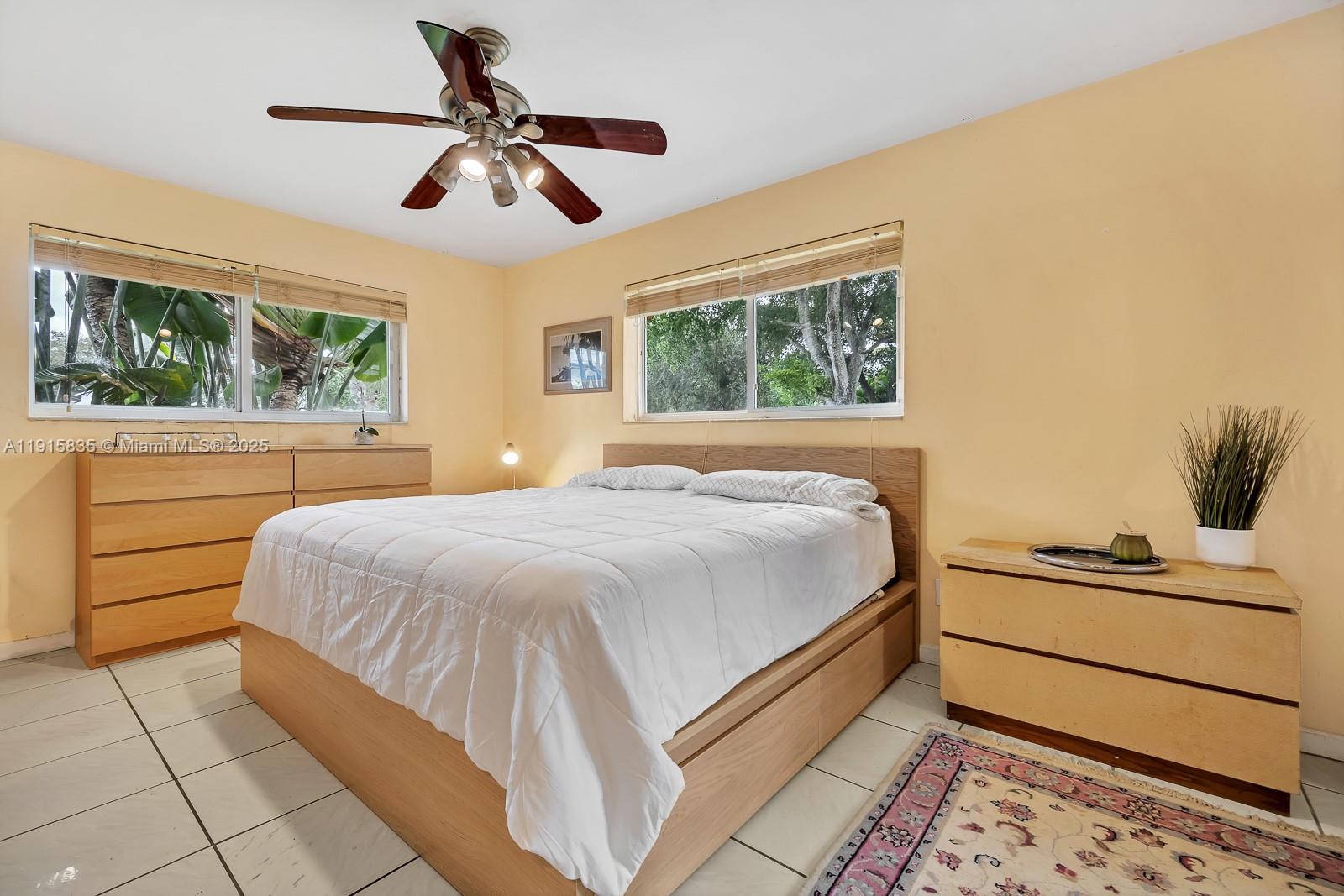 HILLSIDE PARK - Residential