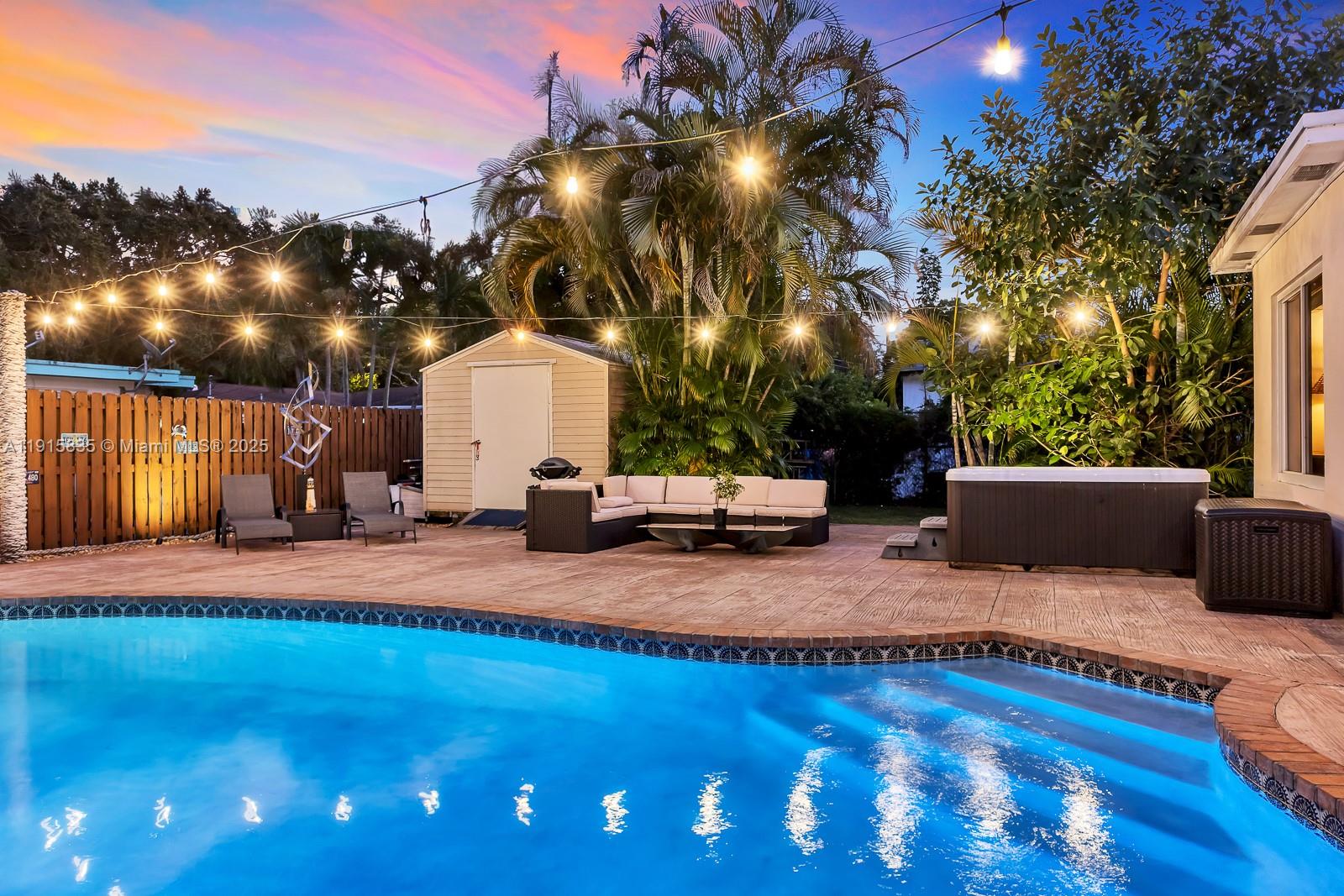 HILLSIDE PARK - Residential