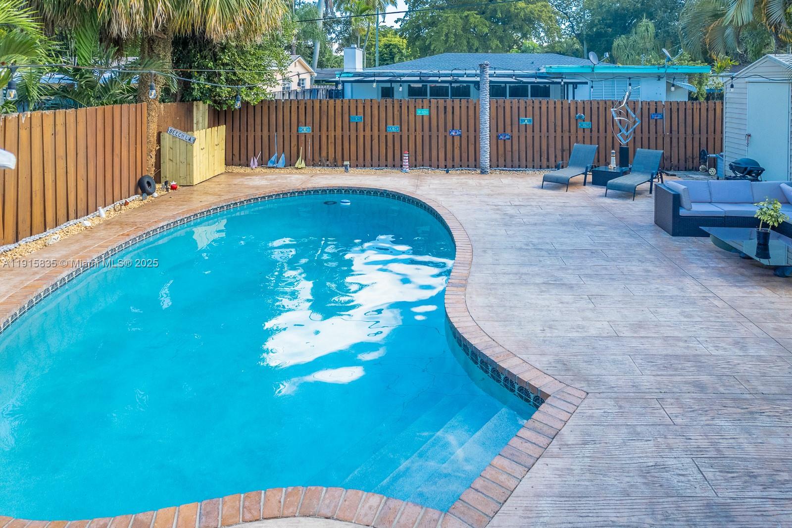 HILLSIDE PARK - Residential