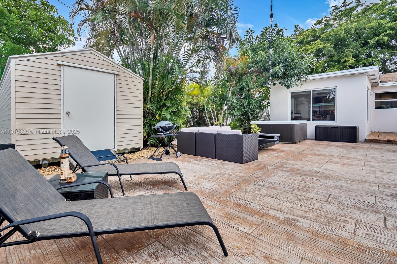 HILLSIDE PARK - Residential