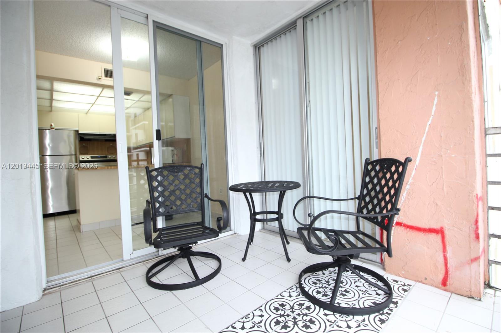 GREYNOLDS PARK CLUB CONDO - Residential