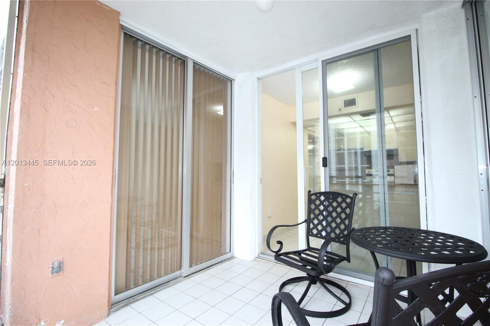 GREYNOLDS PARK CLUB CONDO - Residential
