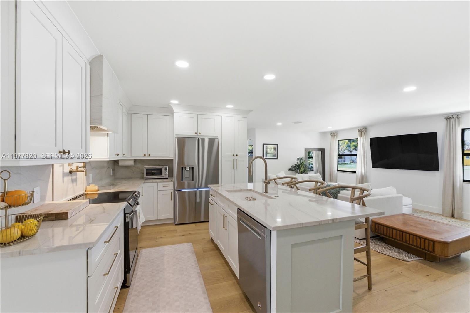 EASTVIEW MANOR - Residential Lease