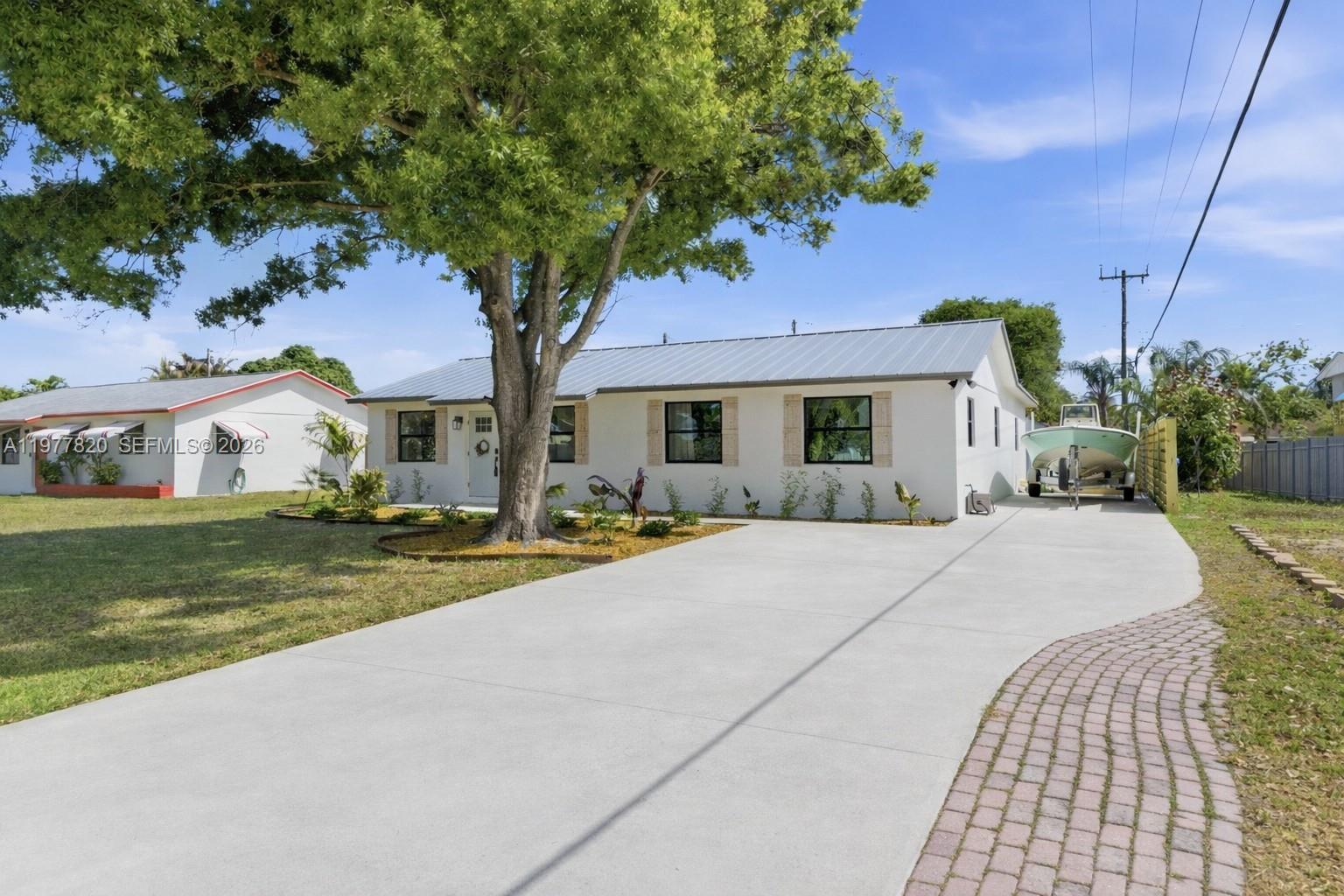 EASTVIEW MANOR - Residential Lease