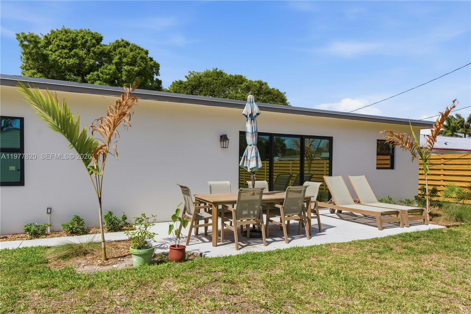 EASTVIEW MANOR - Residential Lease