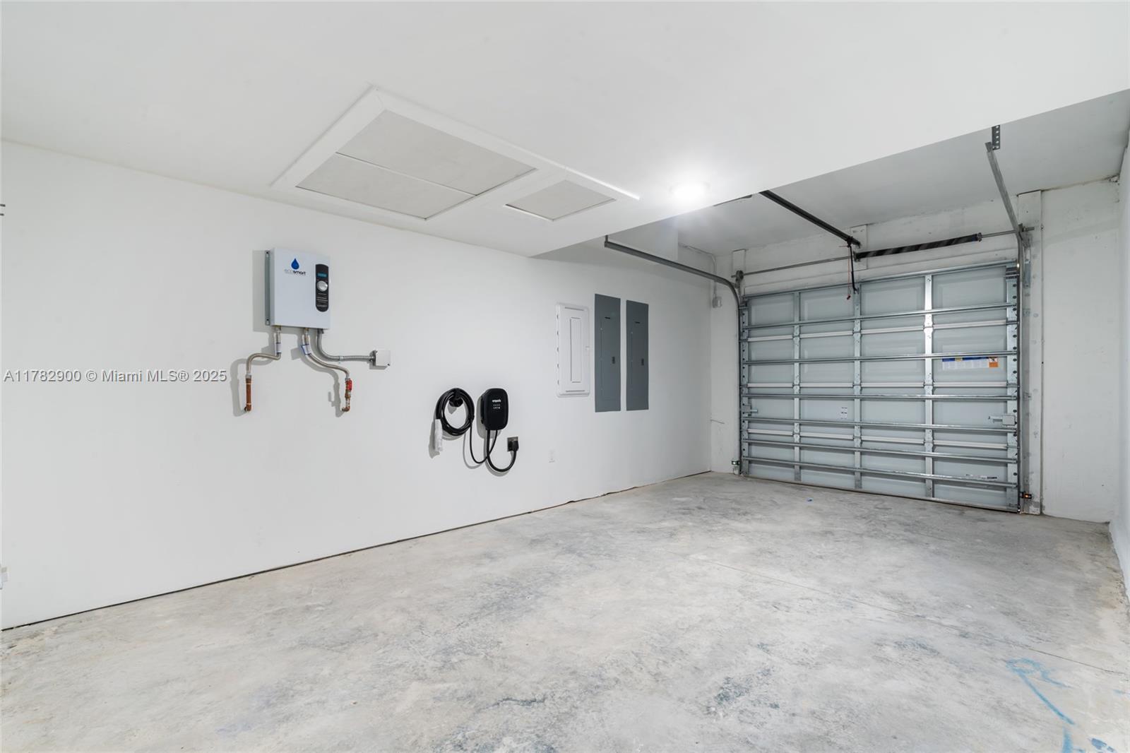 On Grandville - Residential Lease