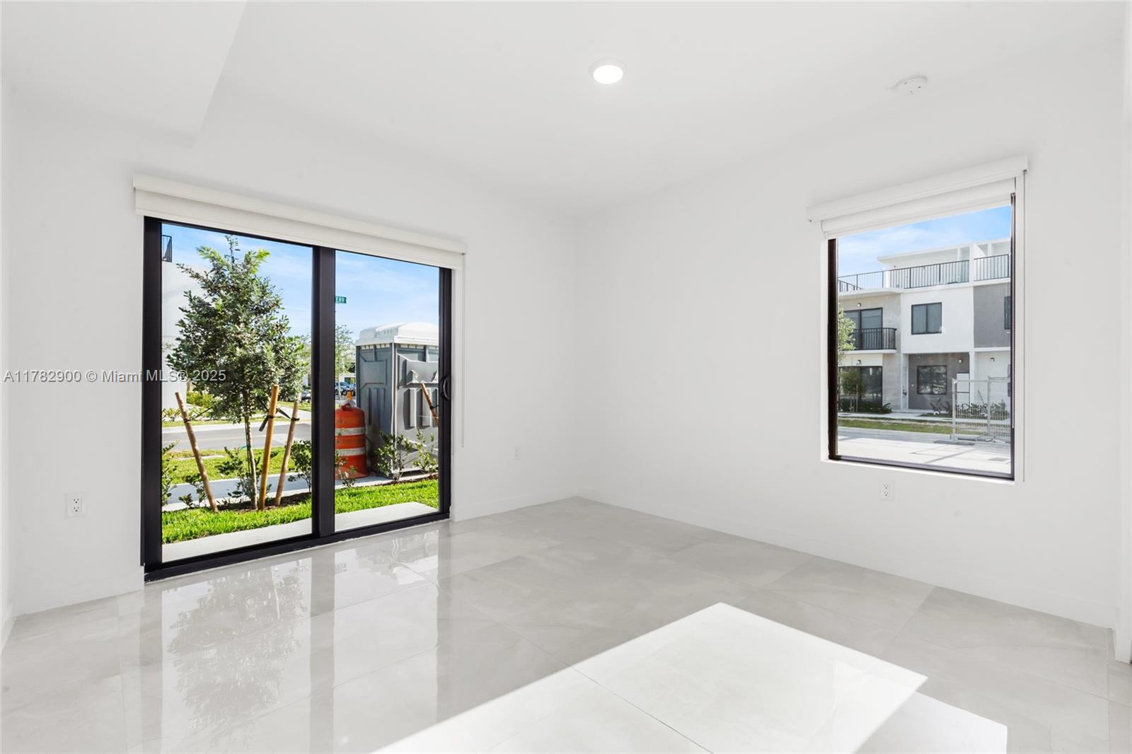 On Grandville - Residential Lease