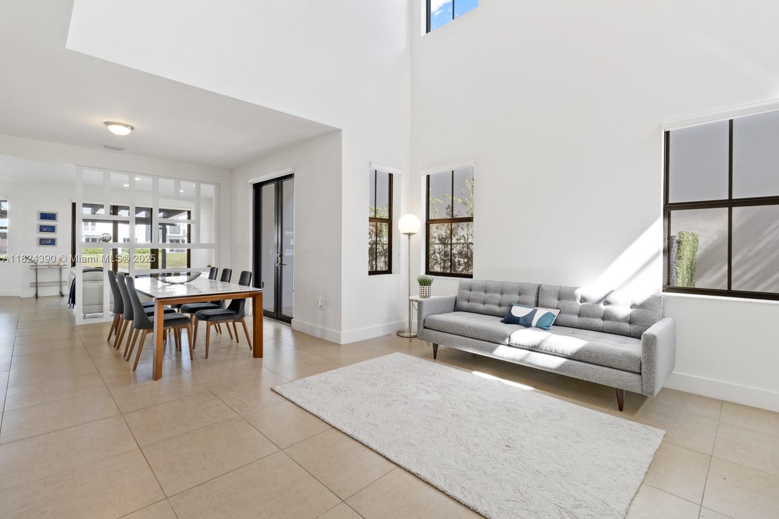 VINTAGE ESTATES - Residential Lease