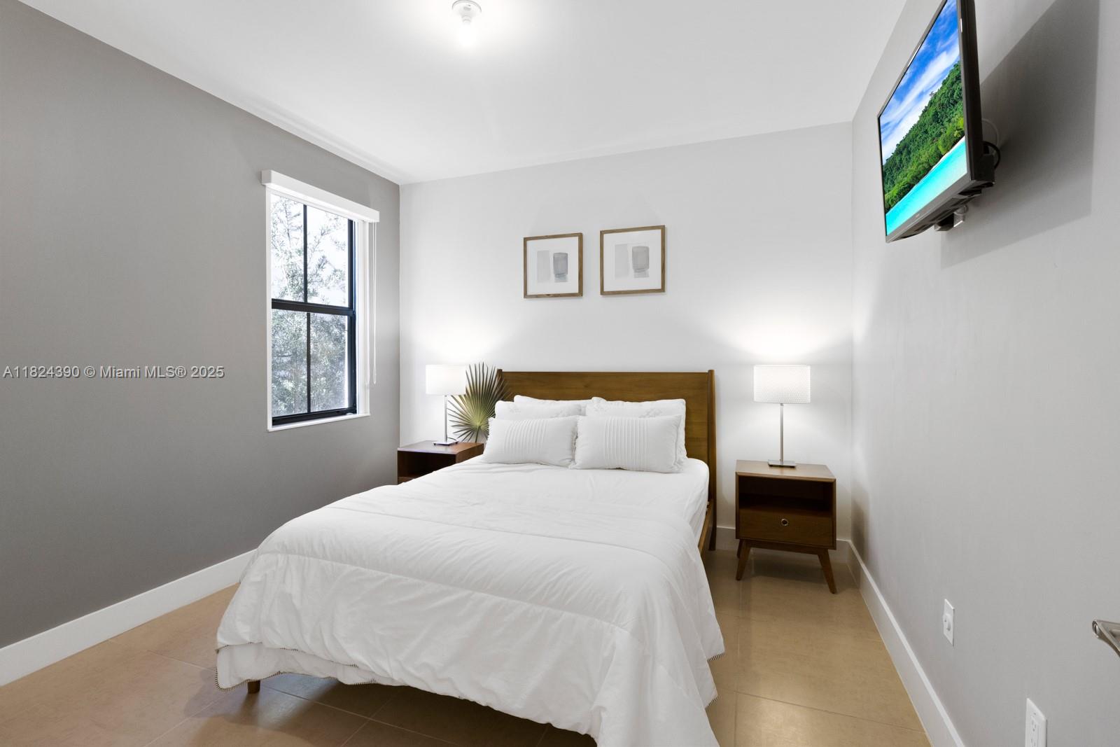 VINTAGE ESTATES - Residential Lease