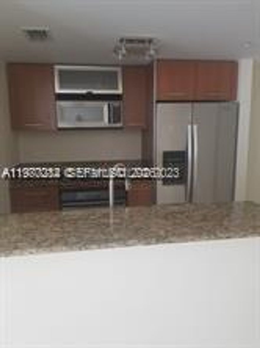 Beautiful 1 bedroom, 1 bath luxury high rise Metropolis at Dadeland.  Beautiful views from 20th floor.