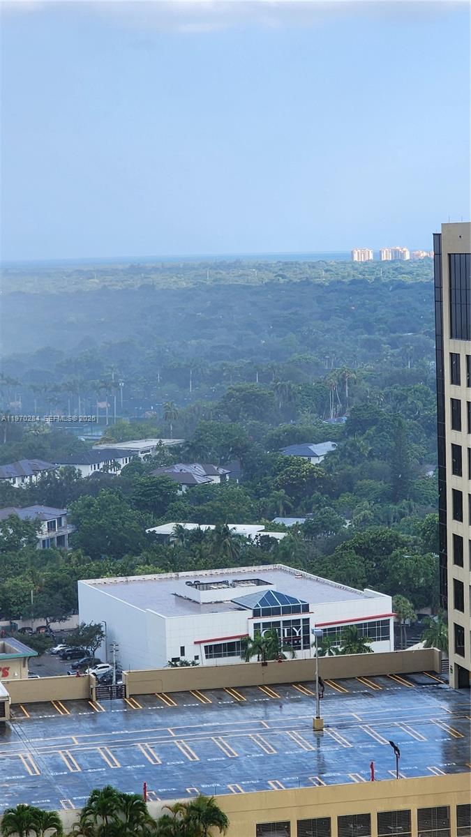 METROPOLIS II AT DADELAND - Residential Lease
