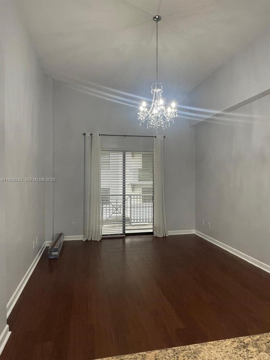 COLONNADE AT DADELAND SW - Residential