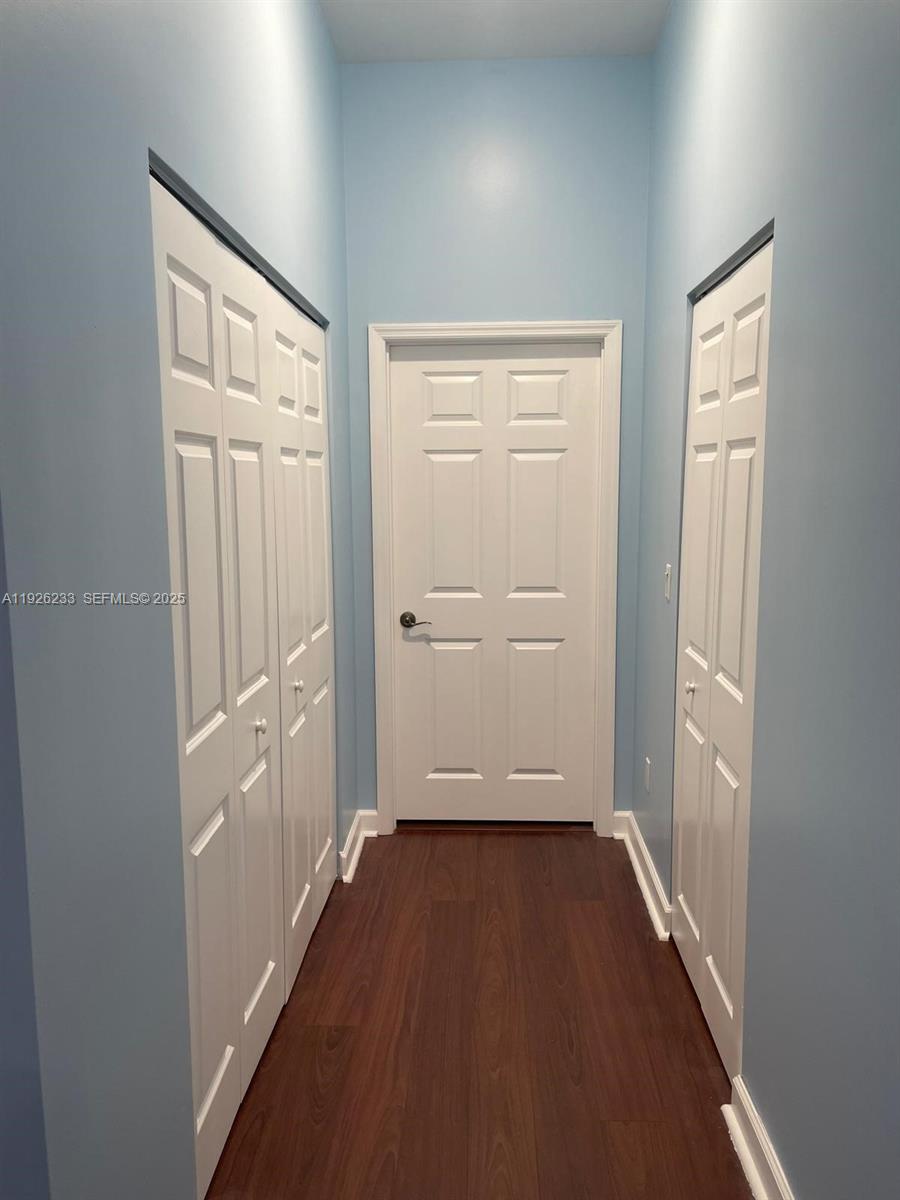 COLONNADE AT DADELAND SW - Residential