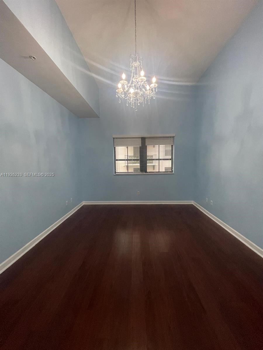 COLONNADE AT DADELAND SW - Residential