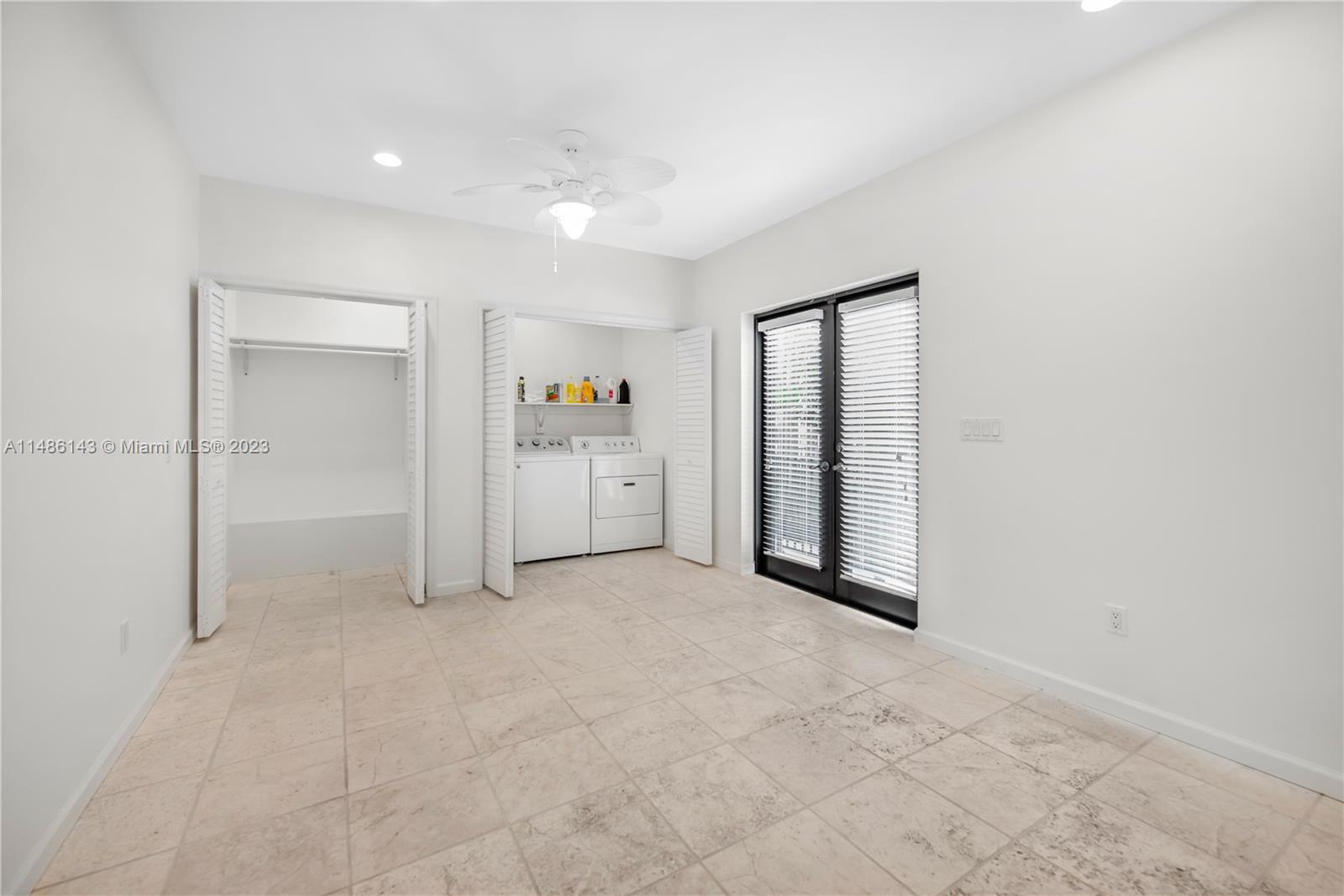 CORAL GABLES RIVIERA SEC - Residential