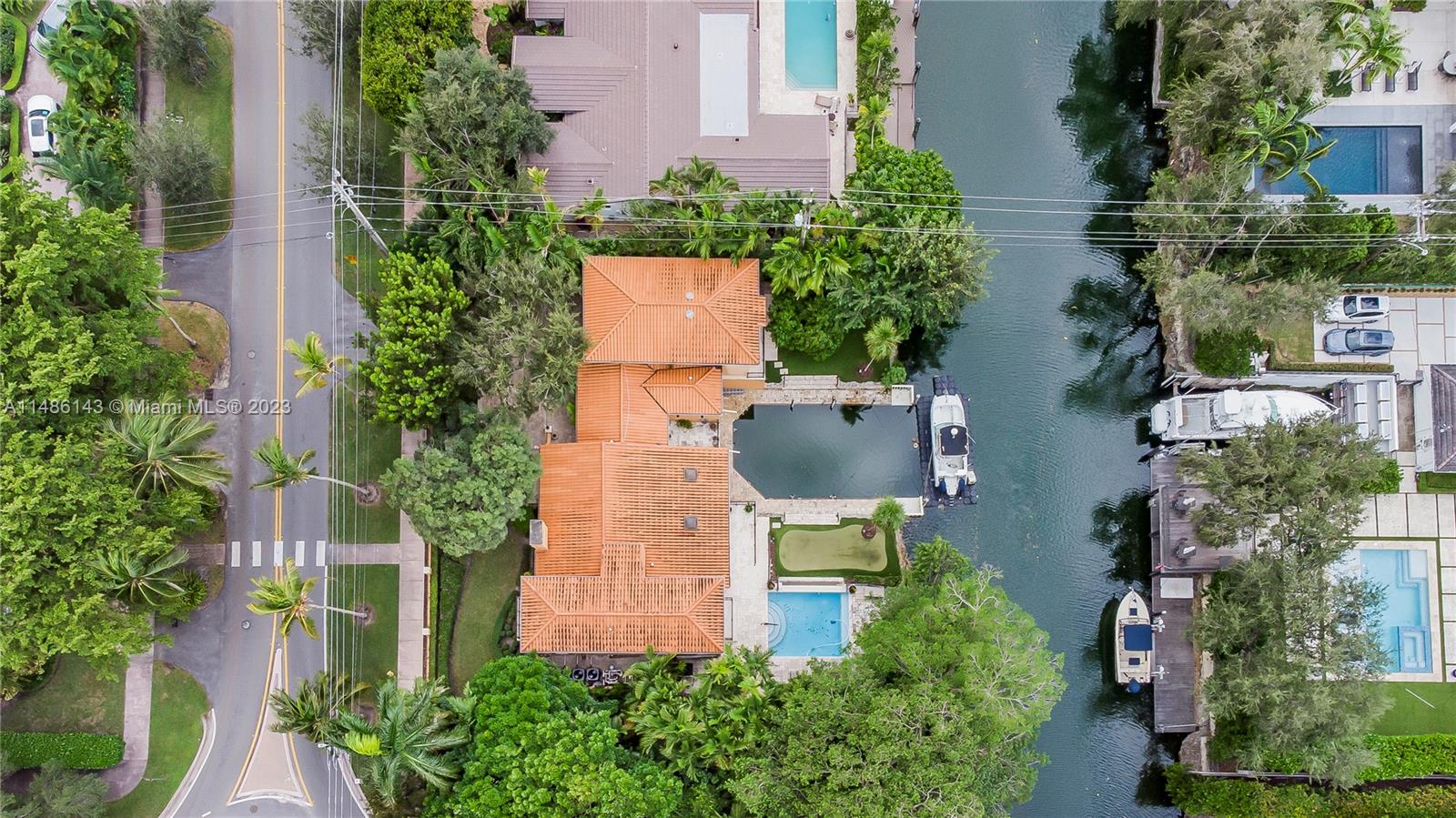 CORAL GABLES RIVIERA SEC - Residential