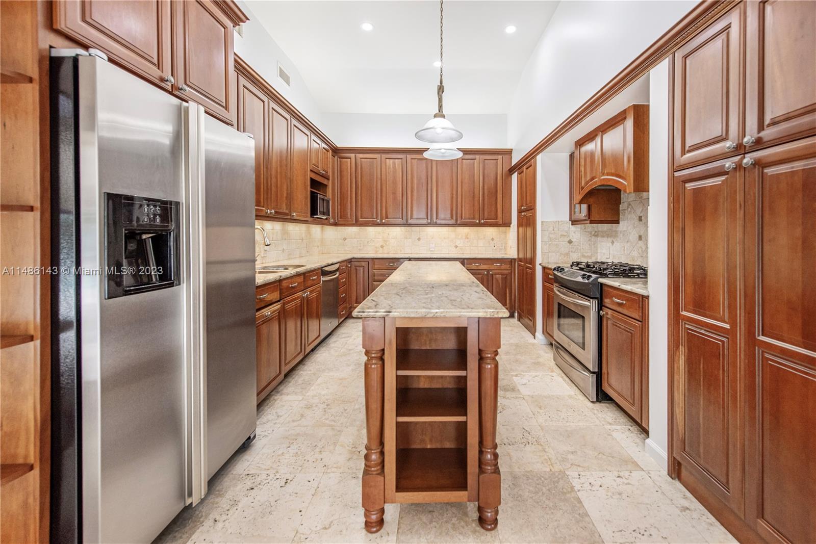 CORAL GABLES RIVIERA SEC - Residential