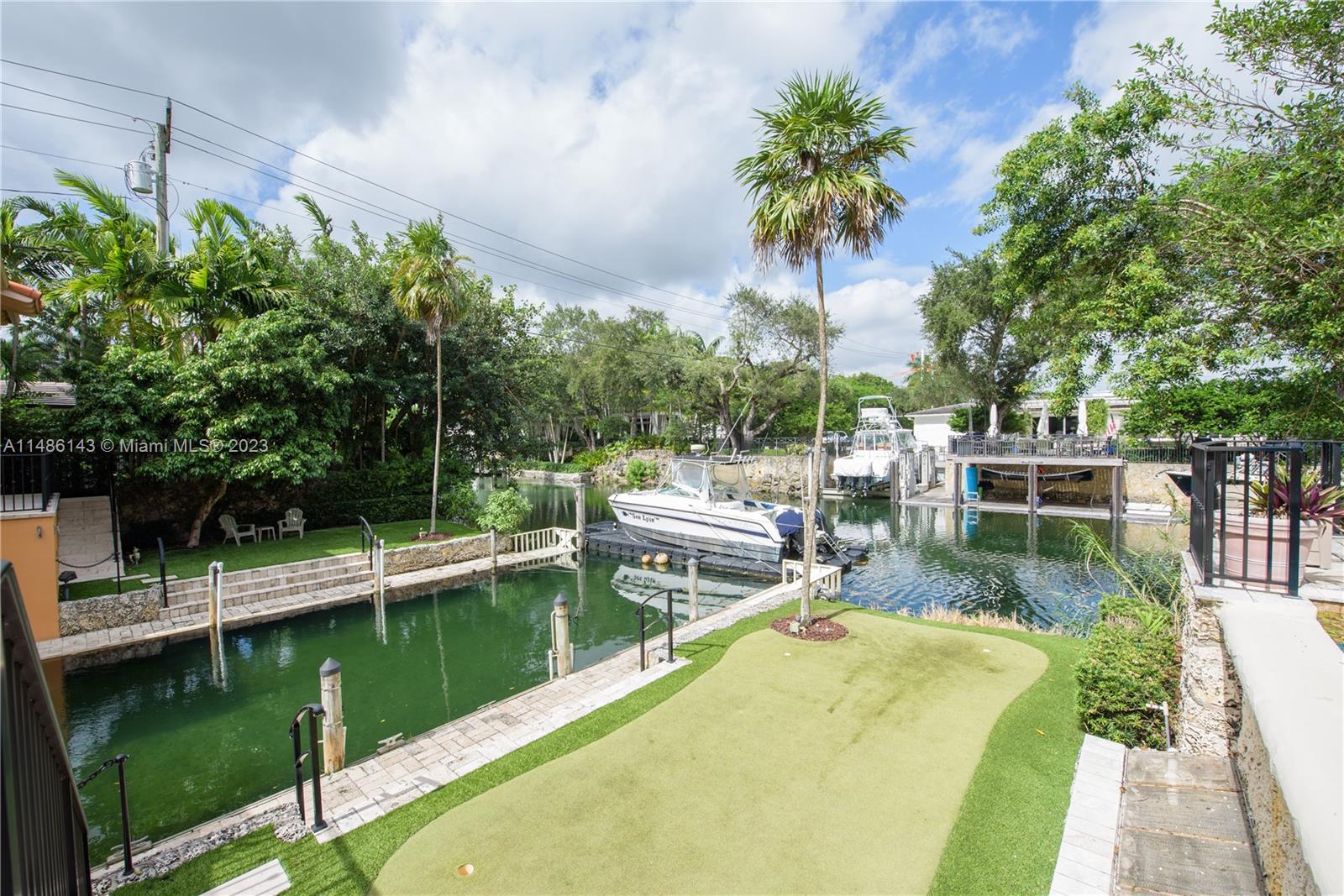 CORAL GABLES RIVIERA SEC - Residential