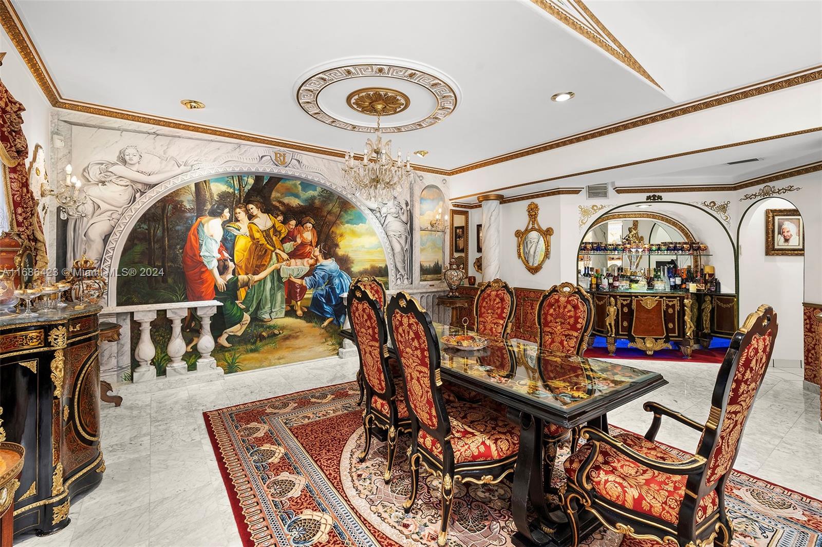 GOLDEN BEACH SEC E - Residential