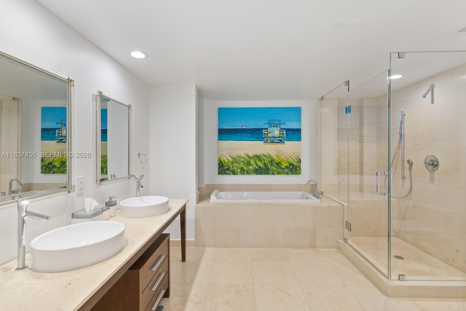 ICON BRICKELL NO TWO - Residential