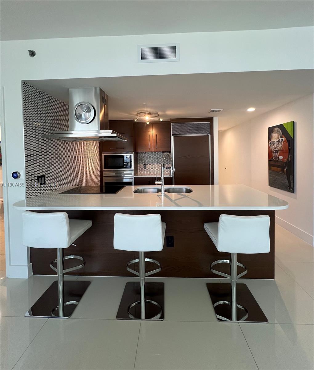 ICON BRICKELL NO TWO - Residential