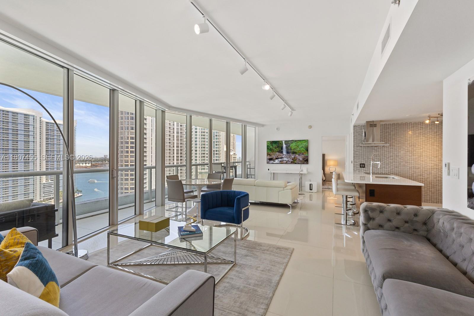 ICON BRICKELL NO TWO - Residential
