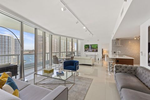 495 Brickell Ave 2304 Miami FL 33131