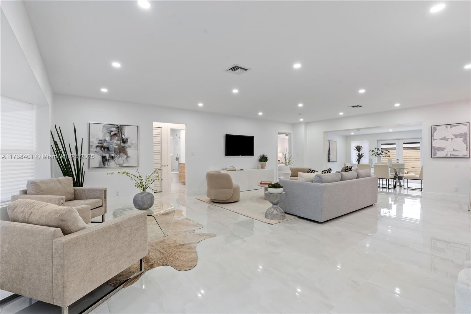 Property for Sale at 2964 Ne 36th St, Lighthouse Point, Broward County, Florida - Bedrooms: 3 
Bathrooms: 2  - $1,350,000